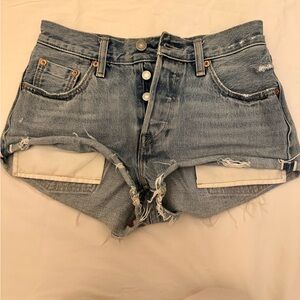 Levi’s shorts